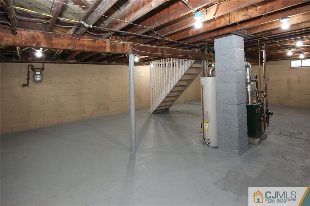 21 Rolling Road Middlesex, NJ 08846 - Photo 18 of 25 Gallery Image 18