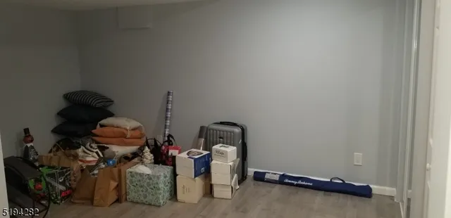 $1,850 | 6 Village Way, Vernon, NJ 07462