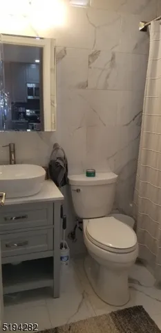 $1,850 | 6 Village Way, Vernon, NJ 07462