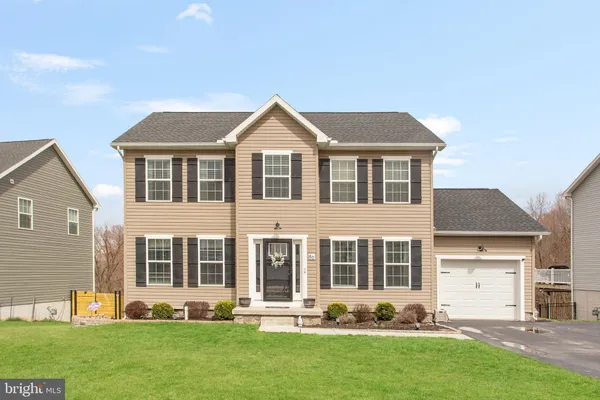 $419,900 | 86 Homestead Drive, Hanover, PA 17331