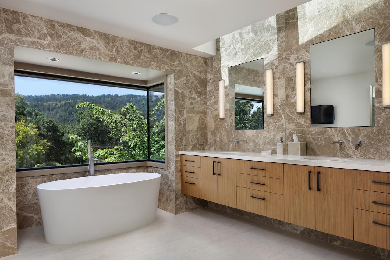 396 Raymundo Drive Woodside, CA 94062 - Photo 12 of 58