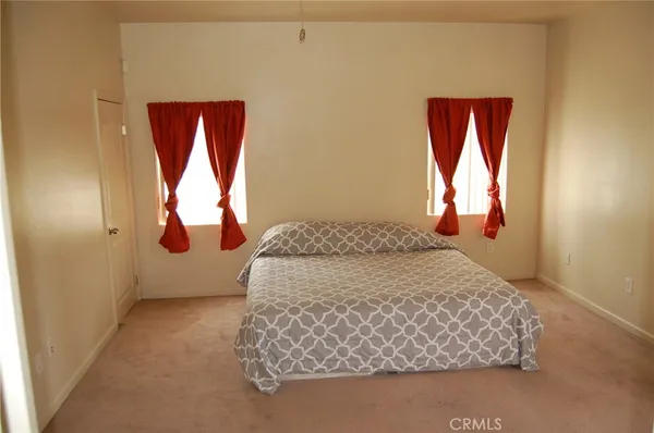 $1,200,000 | 9408 Poplar Avenue, Fontana, CA 92335