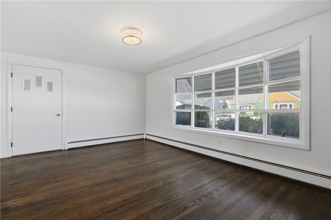 20 Dean Street Pawtucket, RI 02861 - Photo 12 of 40