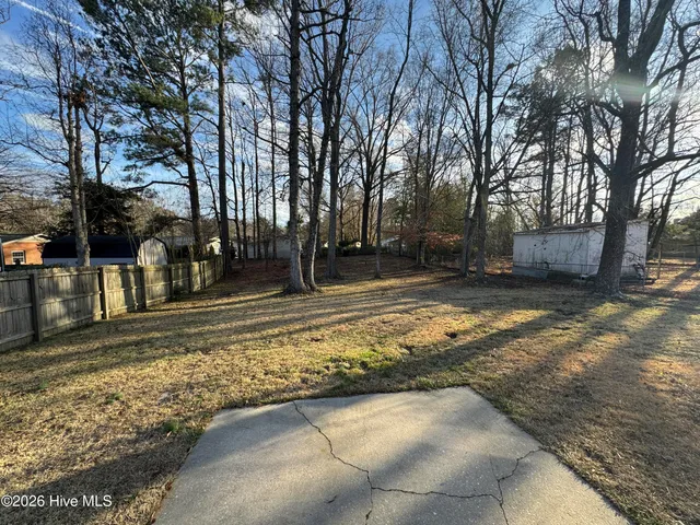 $1,350 | 142 Cardinal Road, Jacksonville, NC 28546