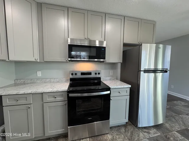 $1,350 | 142 Cardinal Road, Jacksonville, NC 28546