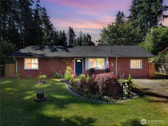 $400,000 | 52 East Moore Street, Port Hadlock, WA 98339