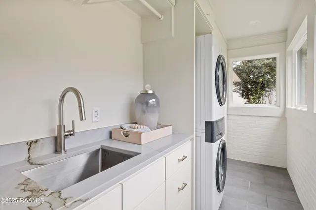 $1,150,000 | 1303 Myrtle Place, Lafayette, LA 70506