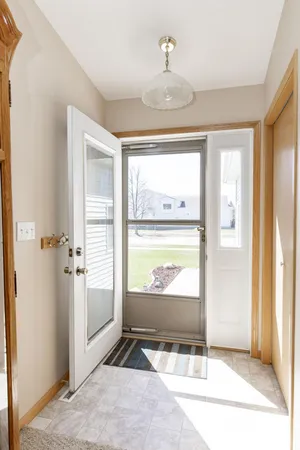 $285,000 | 1614 Suntree Drive, West Fargo, ND 58078
