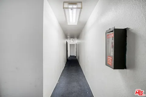 $1,495,000 | 211 East 55th Street, Los Angeles, CA 90011