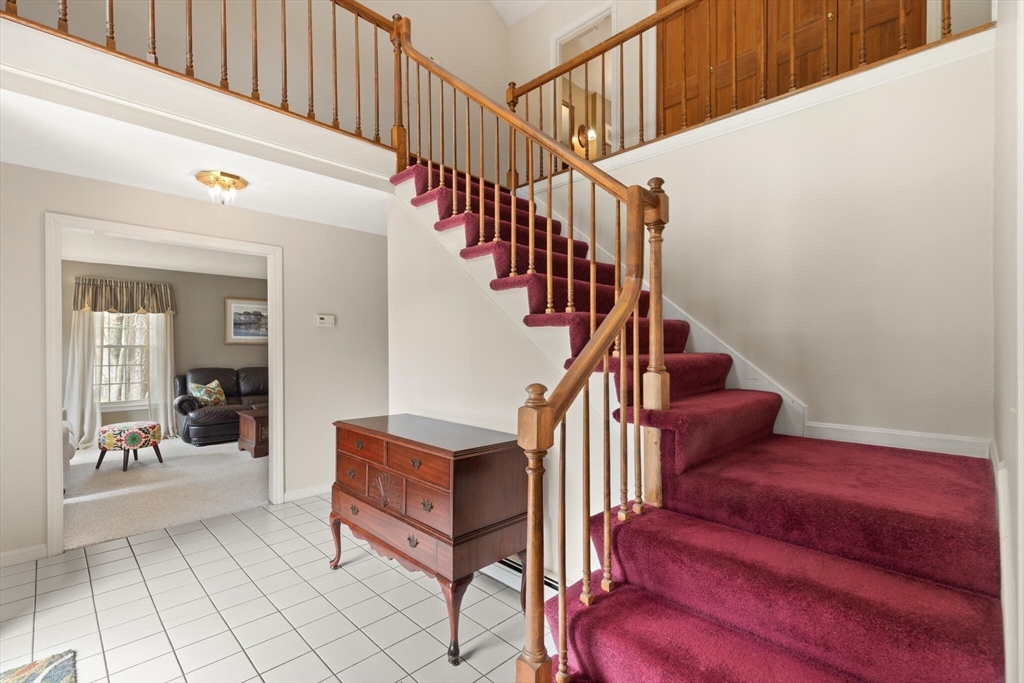 35 Meadowbrook Road Wrentham, MA 02093 - Photo 25 of 41