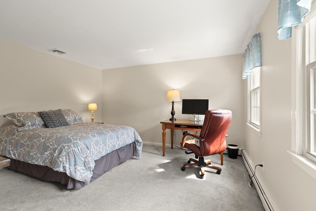 35 Meadowbrook Road Wrentham, MA 02093 - Photo 30 of 41