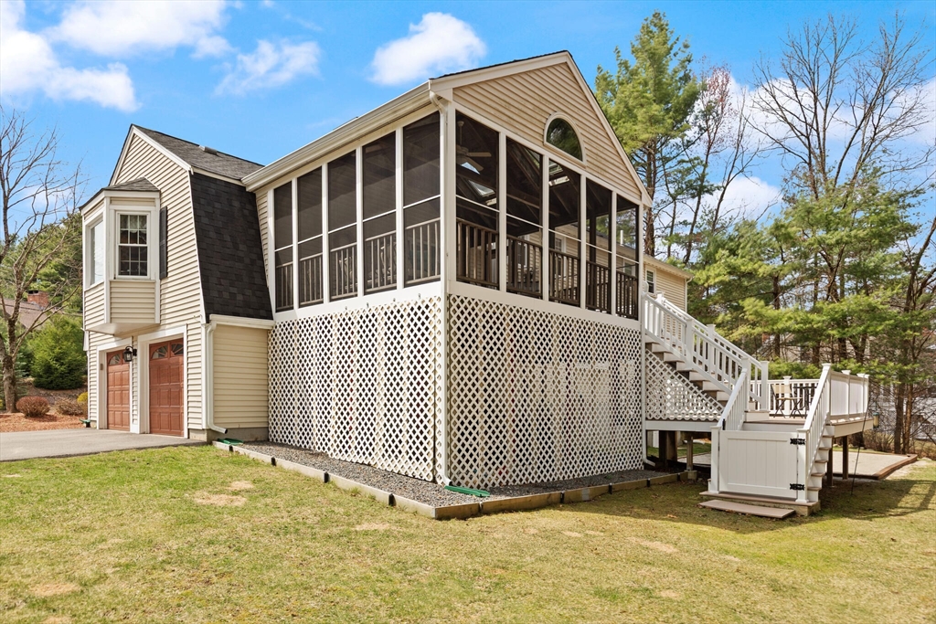 35 Meadowbrook Road Wrentham, MA 02093 - Photo 34 of 41