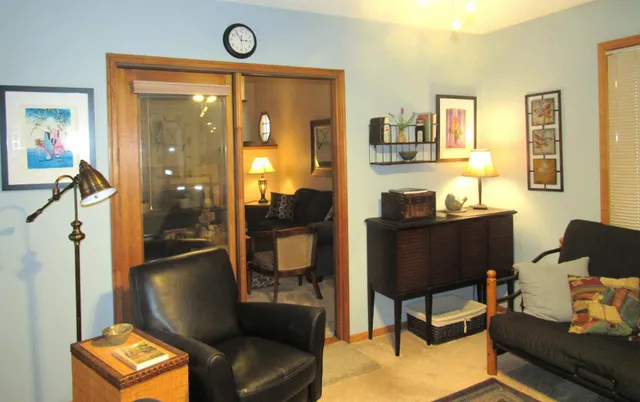 $350,000 | 15157 Patricia Court, Eden Prairie, MN 55346