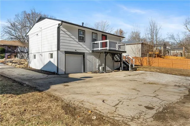 $242,500 | 7101 Willow Avenue, Raytown, MO 64133