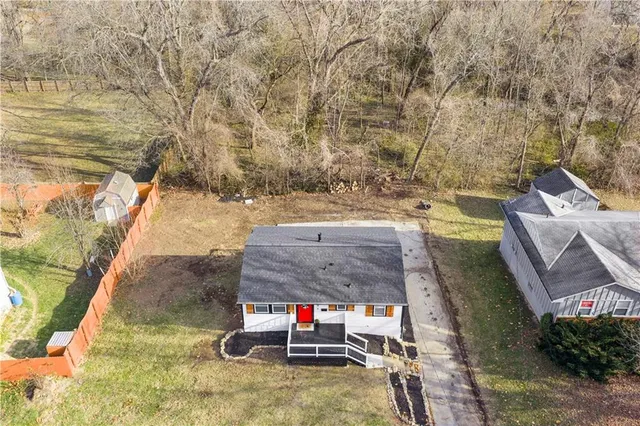$242,500 | 7101 Willow Avenue, Raytown, MO 64133