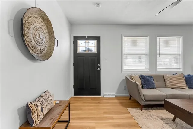 $242,500 | 7101 Willow Avenue, Raytown, MO 64133