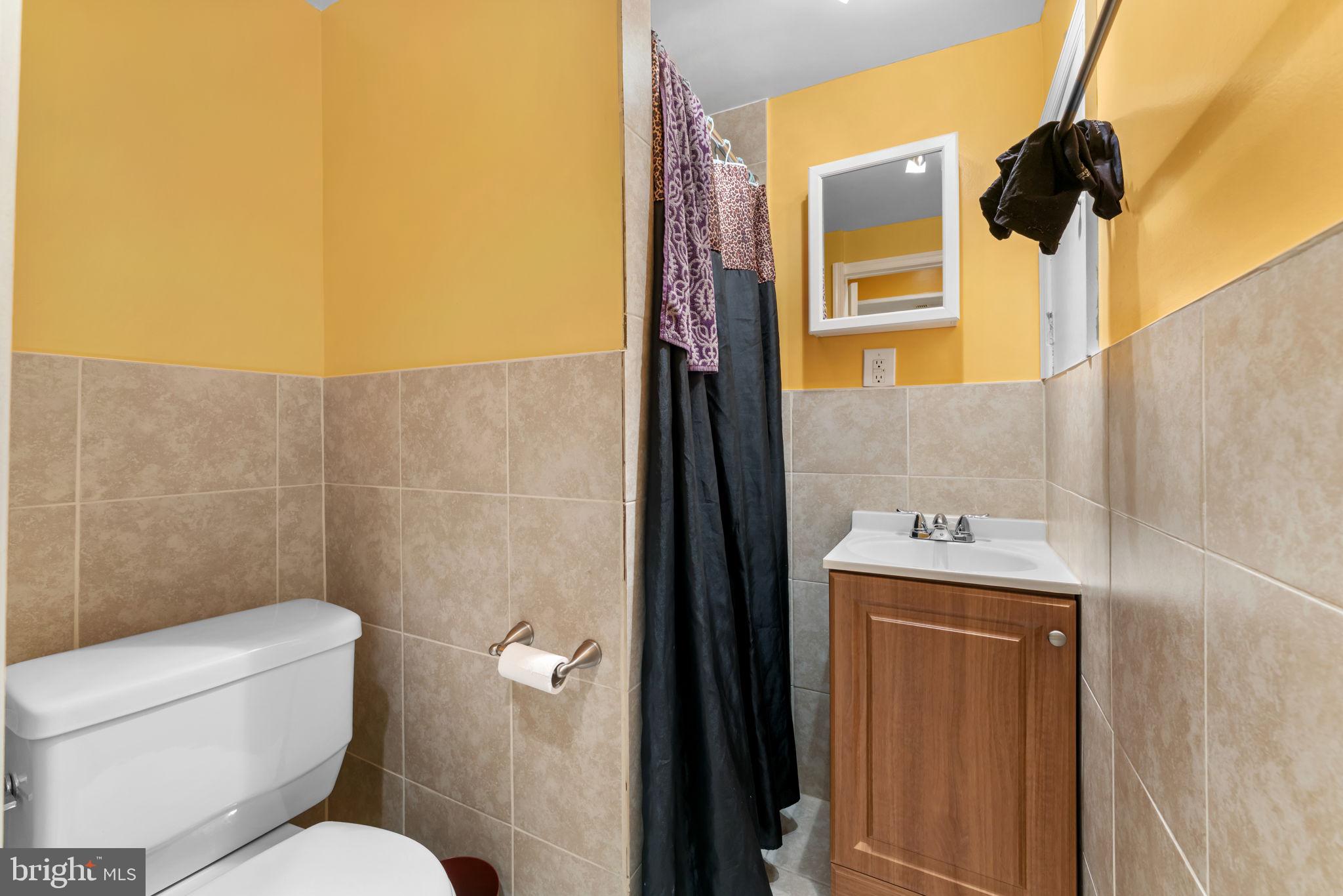 9207 4th Street Lanham, MD 20706 - Photo 21 of 37 Basement bathroom