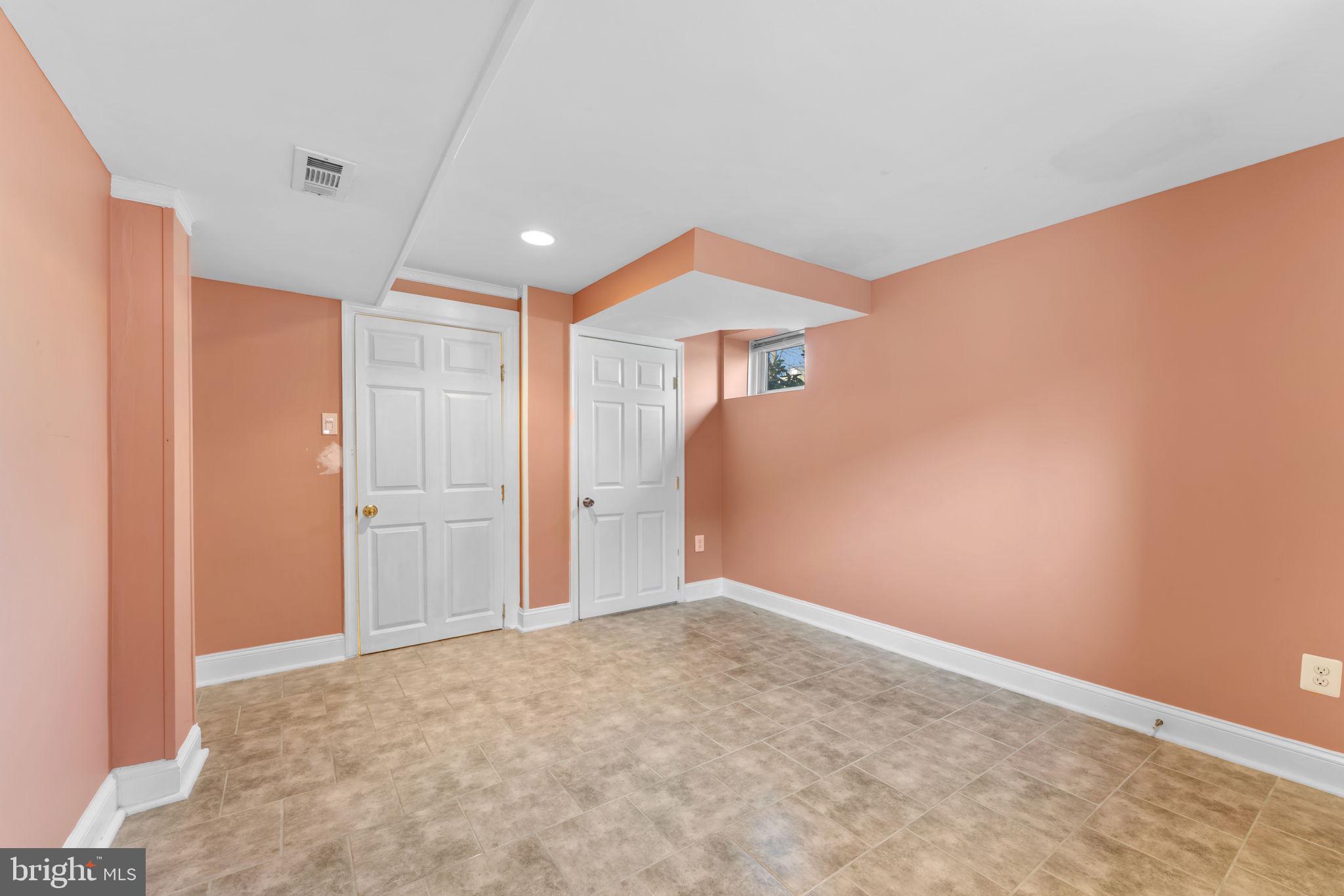 9207 4th Street Lanham, MD 20706 - Photo 23 of 37 Gallery Image 23