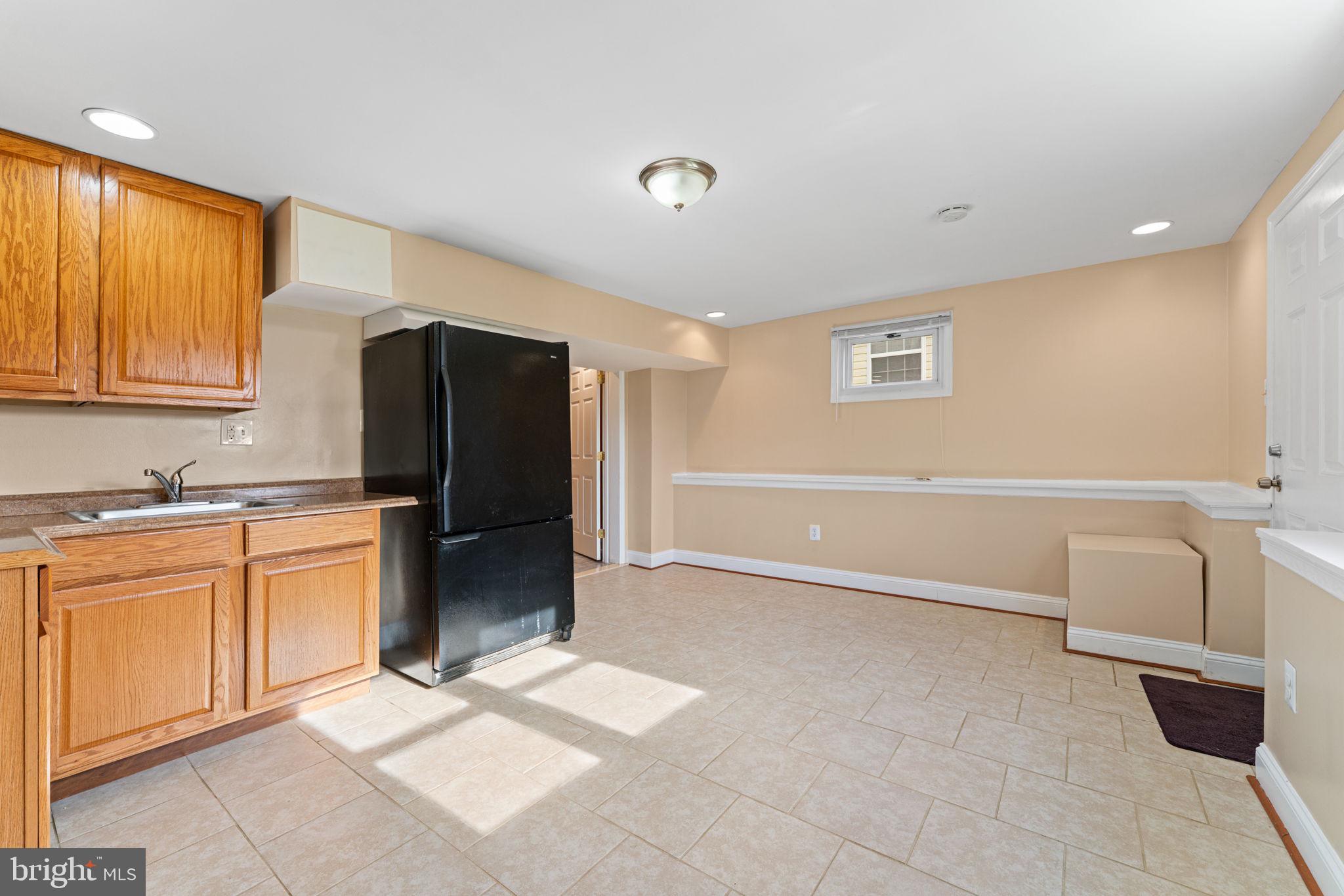 9207 4th Street Lanham, MD 20706 - Photo 28 of 37 Gallery Image 28