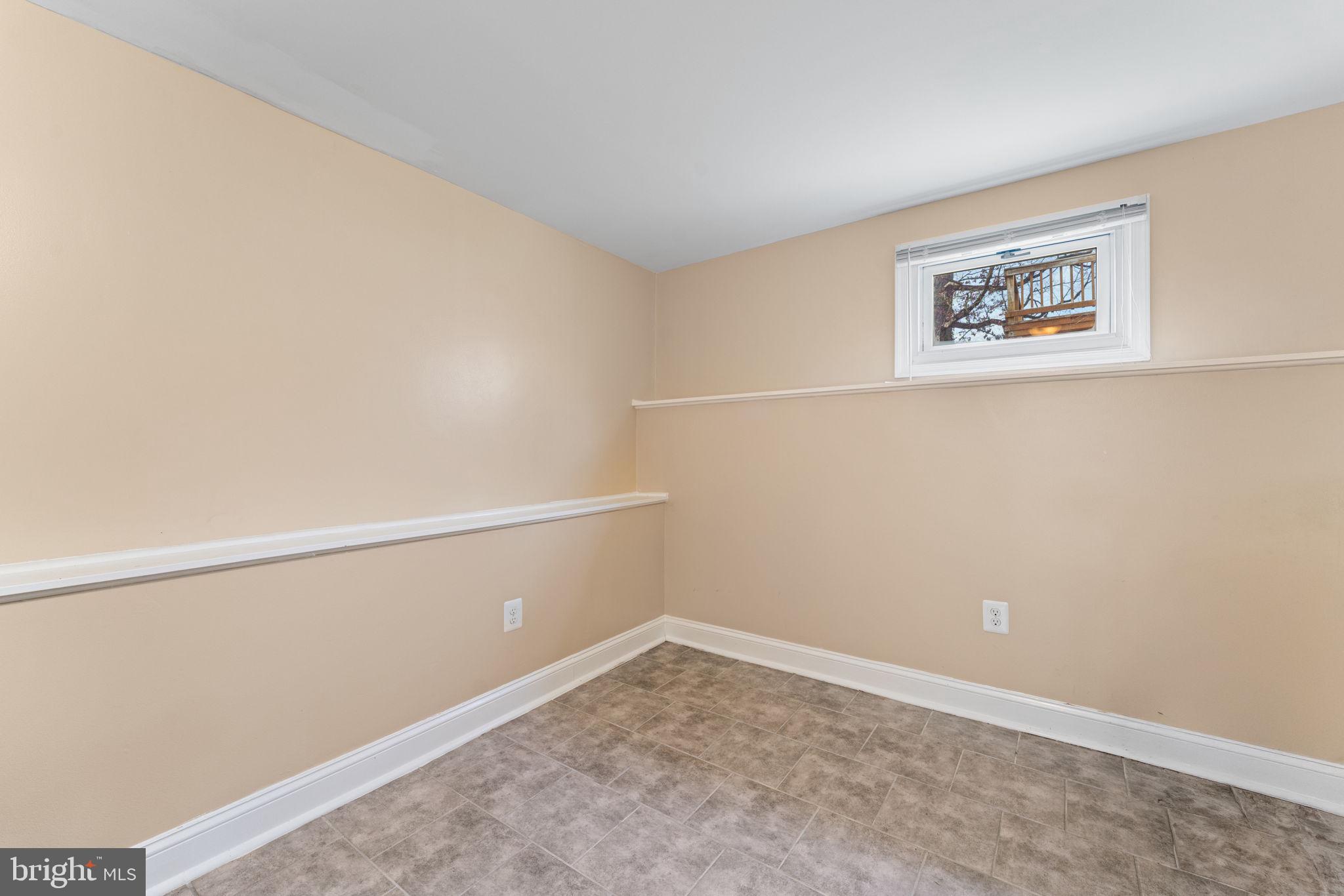 9207 4th Street Lanham, MD 20706 - Photo 29 of 37 Gallery Image 29