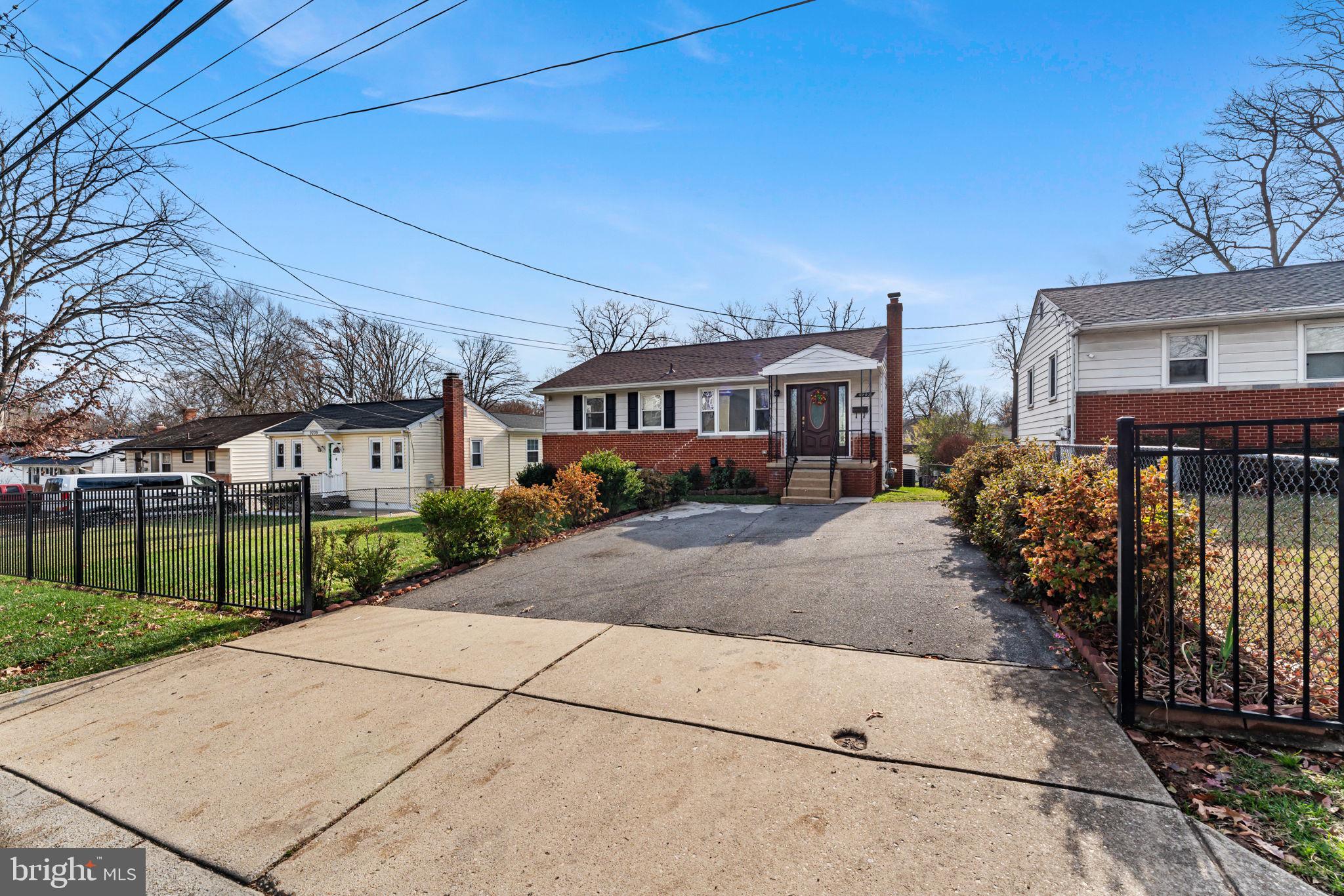 9207 4th Street Lanham, MD 20706 - Photo 3 of 37 Gallery Image 3
