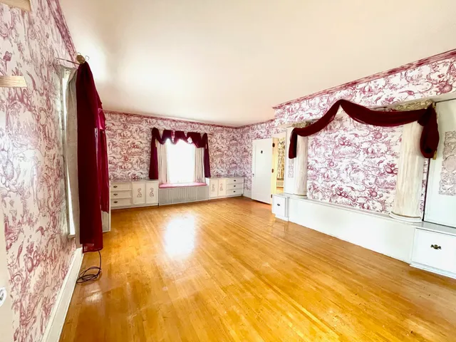 $749,900 | 124 North 24th Avenue East, Duluth, MN 55812