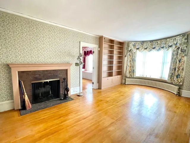 $749,900 | 124 North 24th Avenue East, Duluth, MN 55812