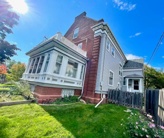 $749,900 | 124 North 24th Avenue East, Duluth, MN 55812