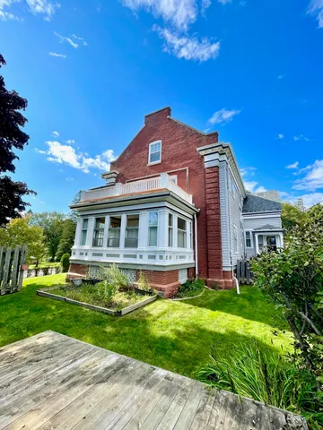 $749,900 | 124 North 24th Avenue East, Duluth, MN 55812