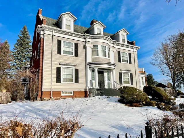 $749,900 | 124 North 24th Avenue East, Duluth, MN 55812