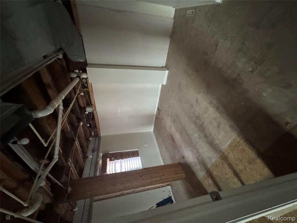 6221 West Maple Road West Bloomfield, MI 48322 - Photo 24 of 29