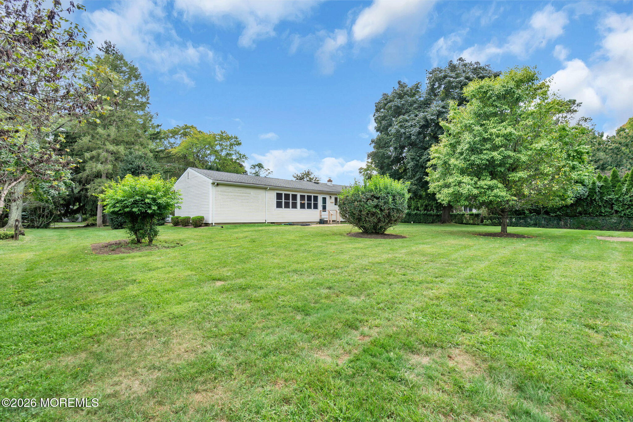 27 Wyckham Road Tinton Falls, NJ 07724 - Photo 45 of 46 65-web-or-mls-DSC00728