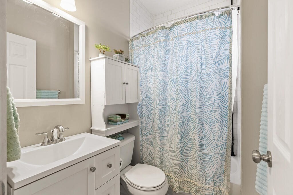 155 Spruce Street, Unit 1 Watertown, MA 02472 - Photo 12 of 14
