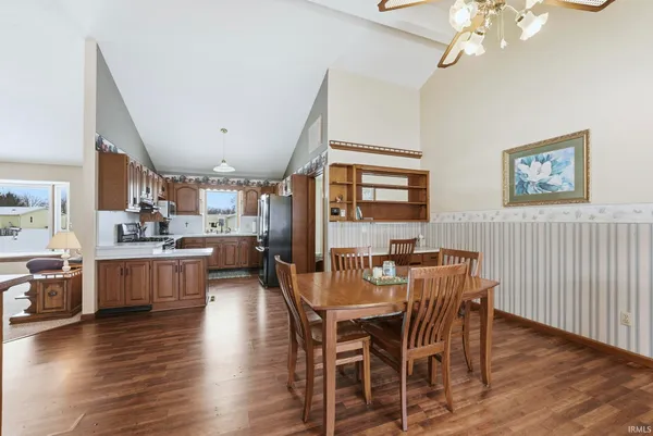 $230,000 | 2105 Oakwood Drive, Warsaw, IN 46580