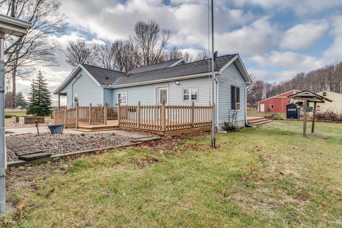 4177 Lacey Road Dowling, MI 49050 - Photo 8 of 31 011-MLS
