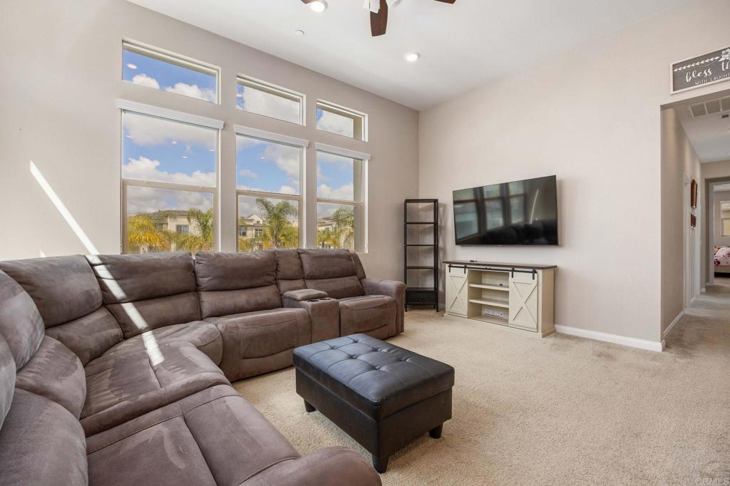 2024 Via Roma Chula Vista, CA 91913 - Photo 15 of 49