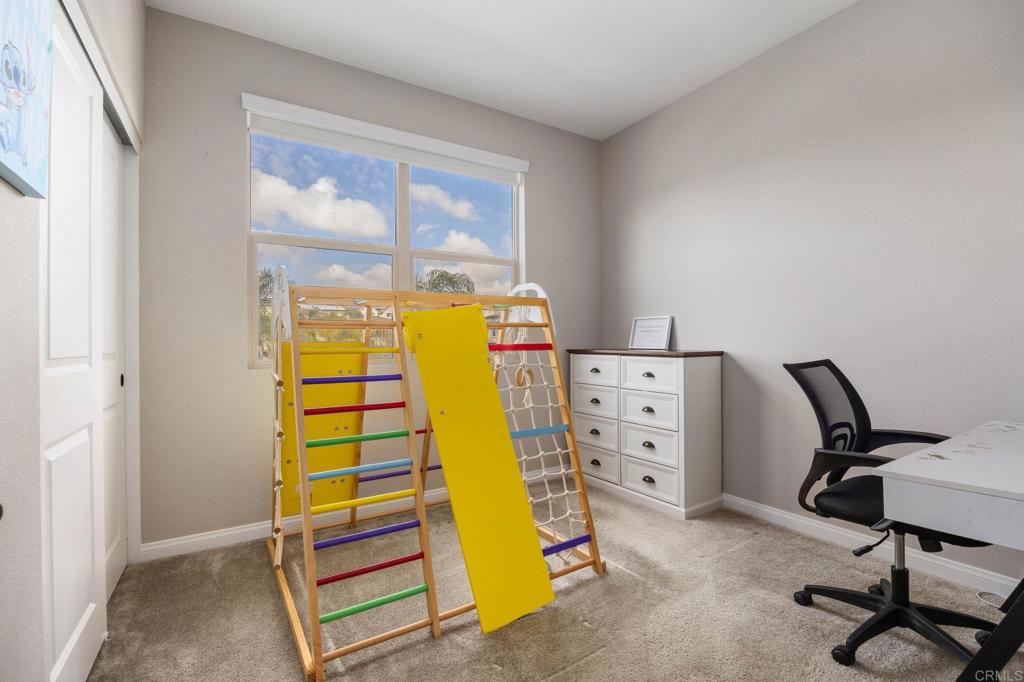 2024 Via Roma Chula Vista, CA 91913 - Photo 23 of 49