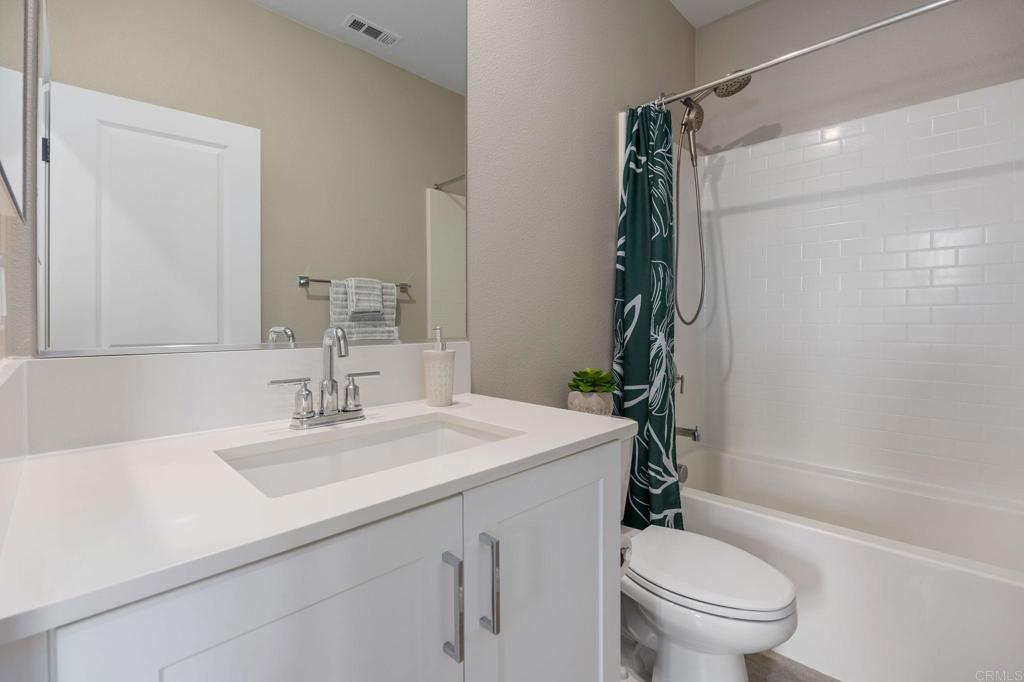 2024 Via Roma Chula Vista, CA 91913 - Photo 24 of 49