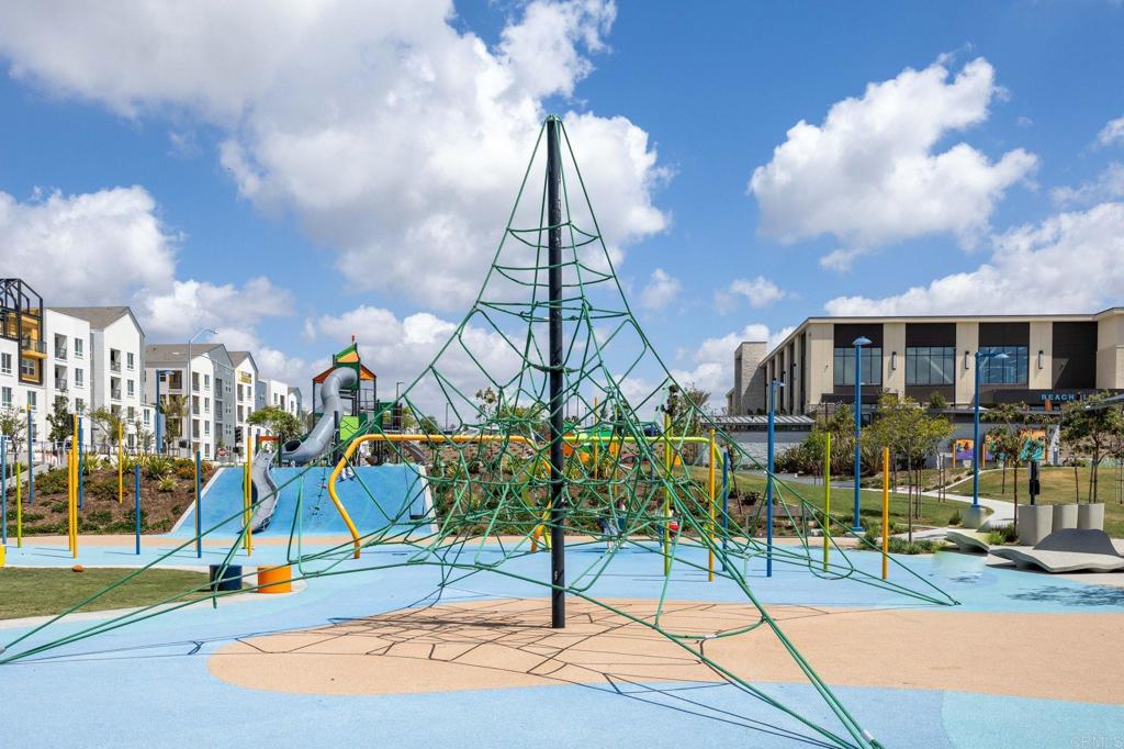 2024 Via Roma Chula Vista, CA 91913 - Photo 32 of 49