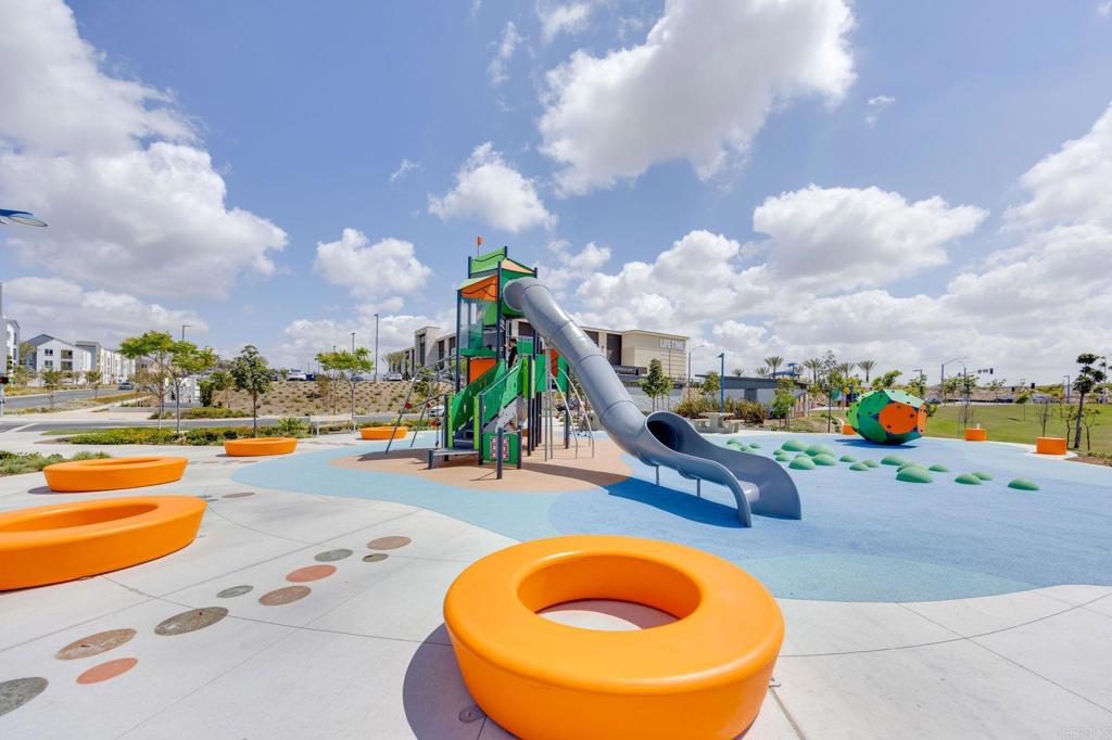 2024 Via Roma Chula Vista, CA 91913 - Photo 35 of 49