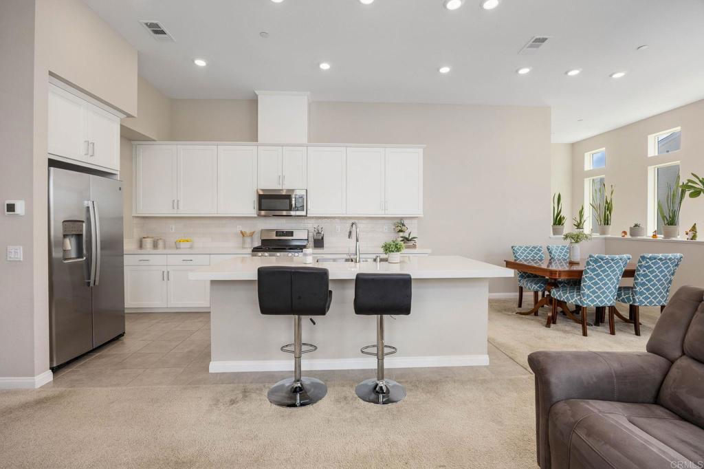 2024 Via Roma Chula Vista, CA 91913 - Photo 6 of 49