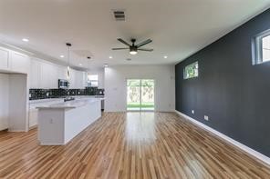 7330 Krueger Road, Unit A AND B Houston, TX 77033 - Photo 11 of 31 Gallery Image 11