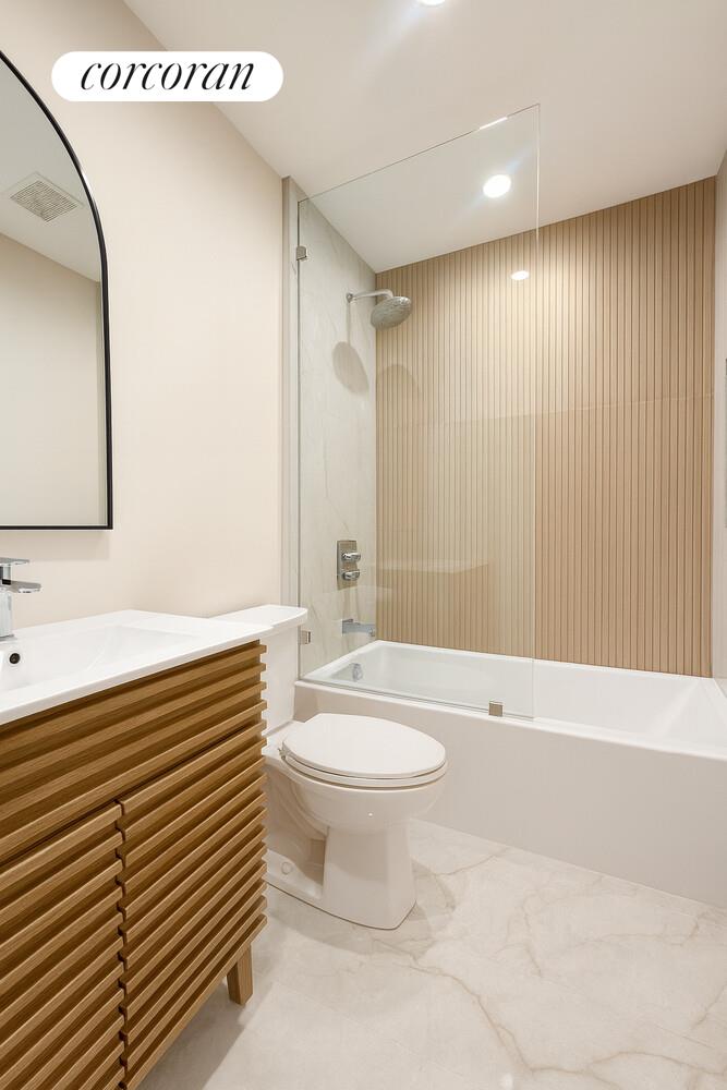 942 Putnam Avenue Brooklyn, NY 11221 - Photo 16 of 18