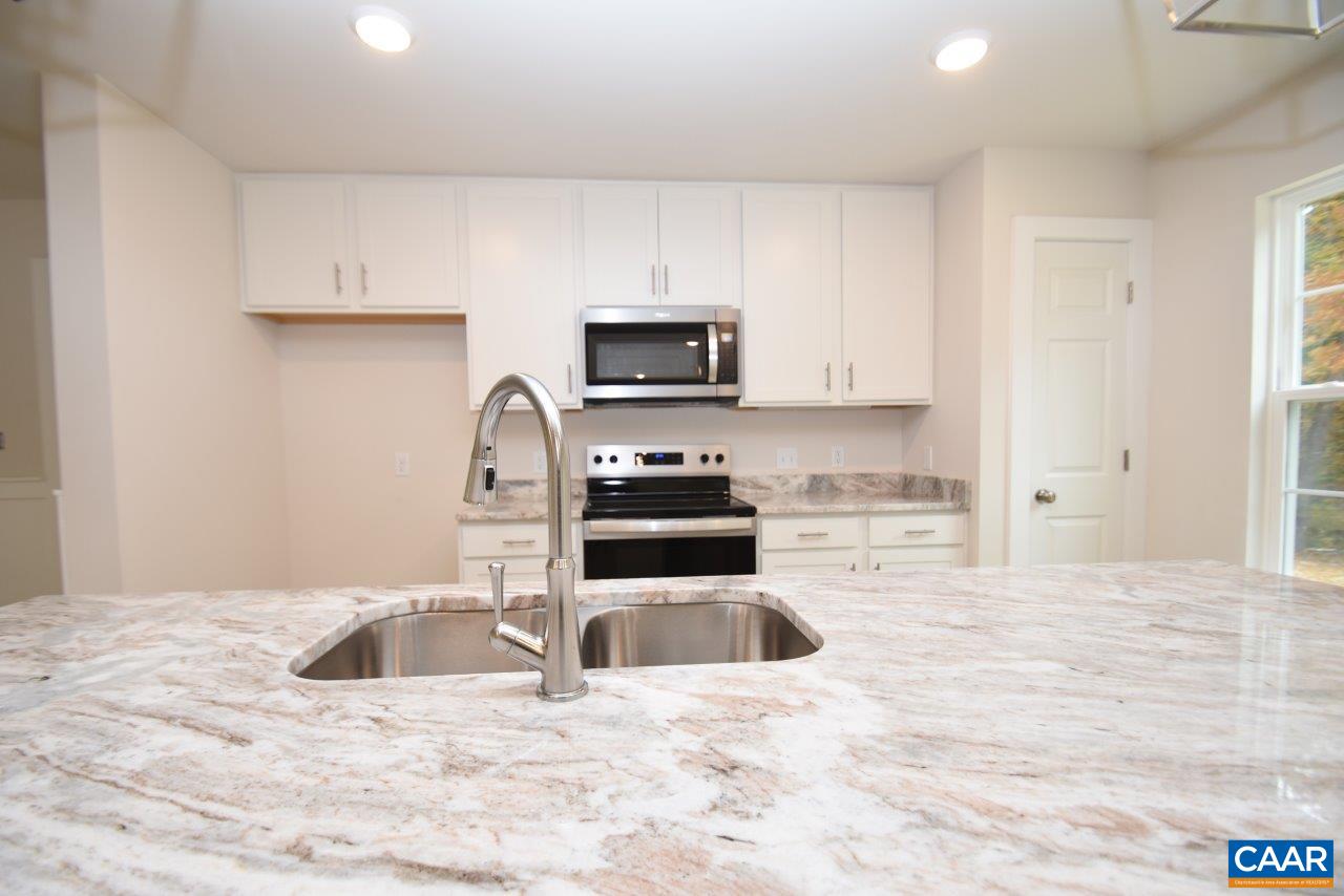 1232 Boston Road North Troy, VA 22974 - Photo 9 of 23