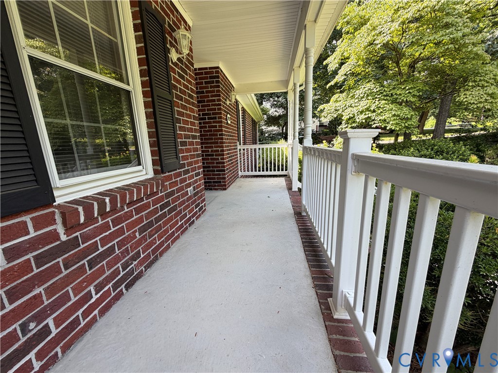 3933 Dunraven Road North Chesterfield, VA 23236 - Photo 5 of 30 a view of a balcony with stairs