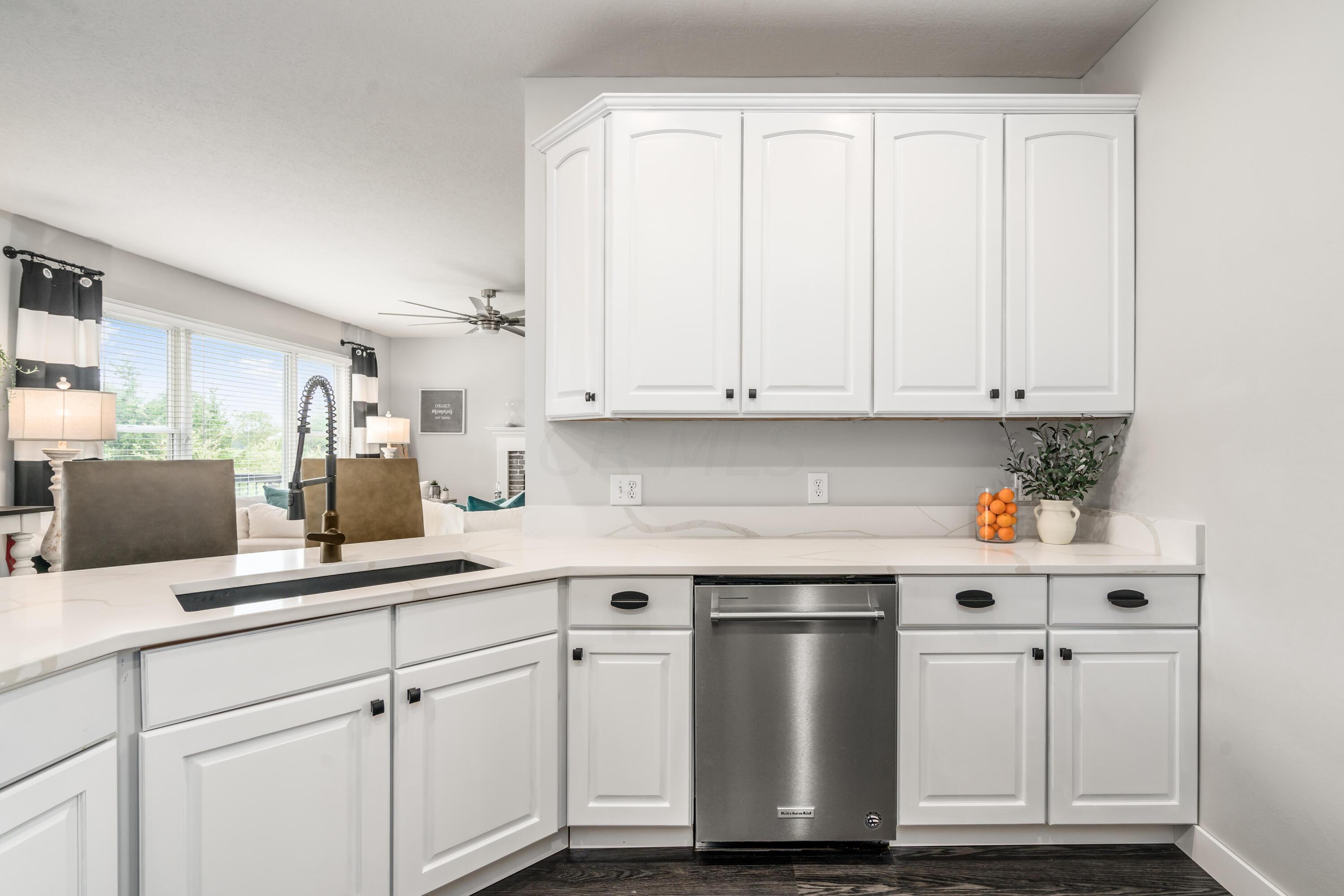 3518 Hyatts Road Powell, OH 43065 - Photo 14 of 59 Kitchen
