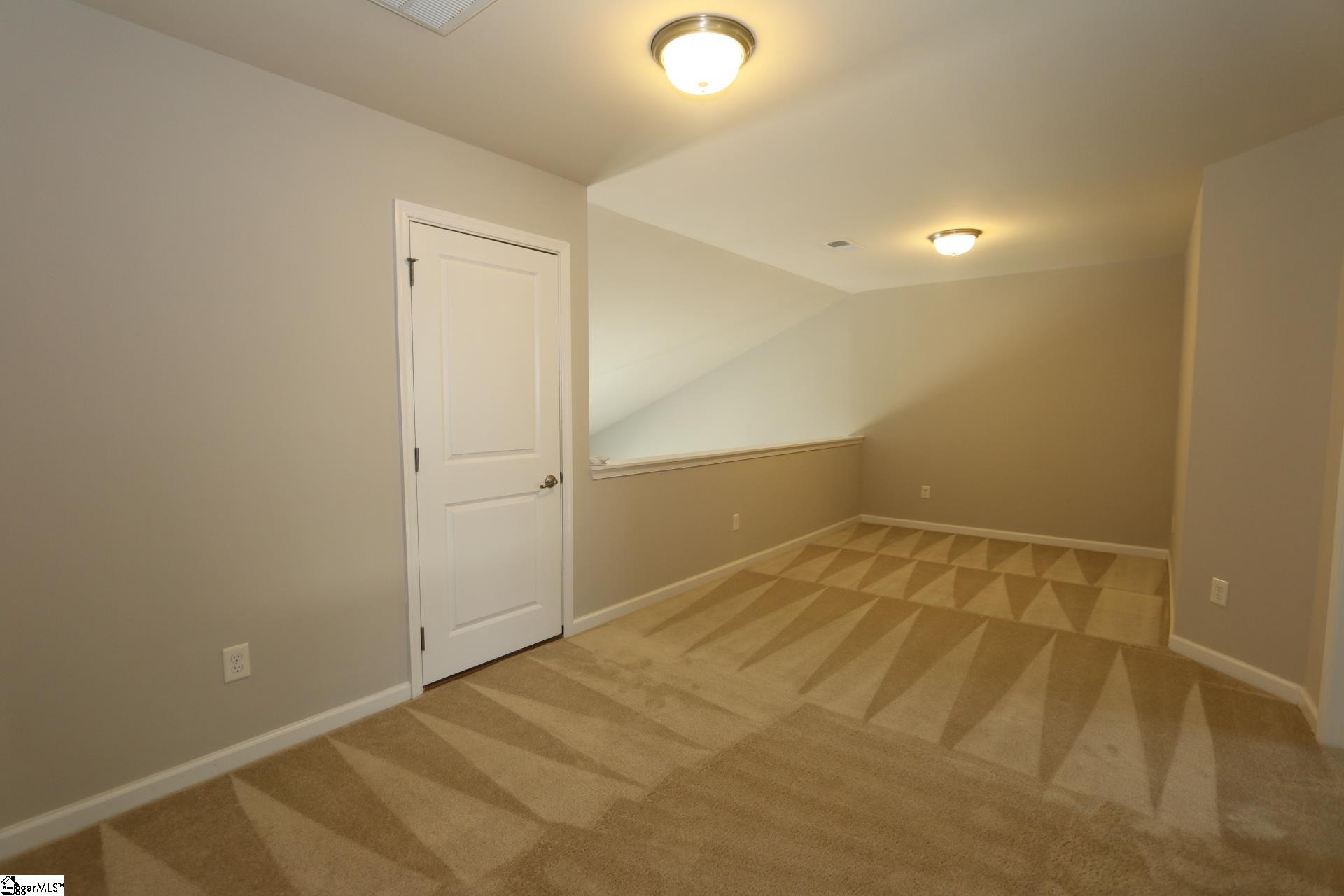 18 Fairchild Way Greenville, SC 29607 - Photo 16 of 19 Gallery Image 16