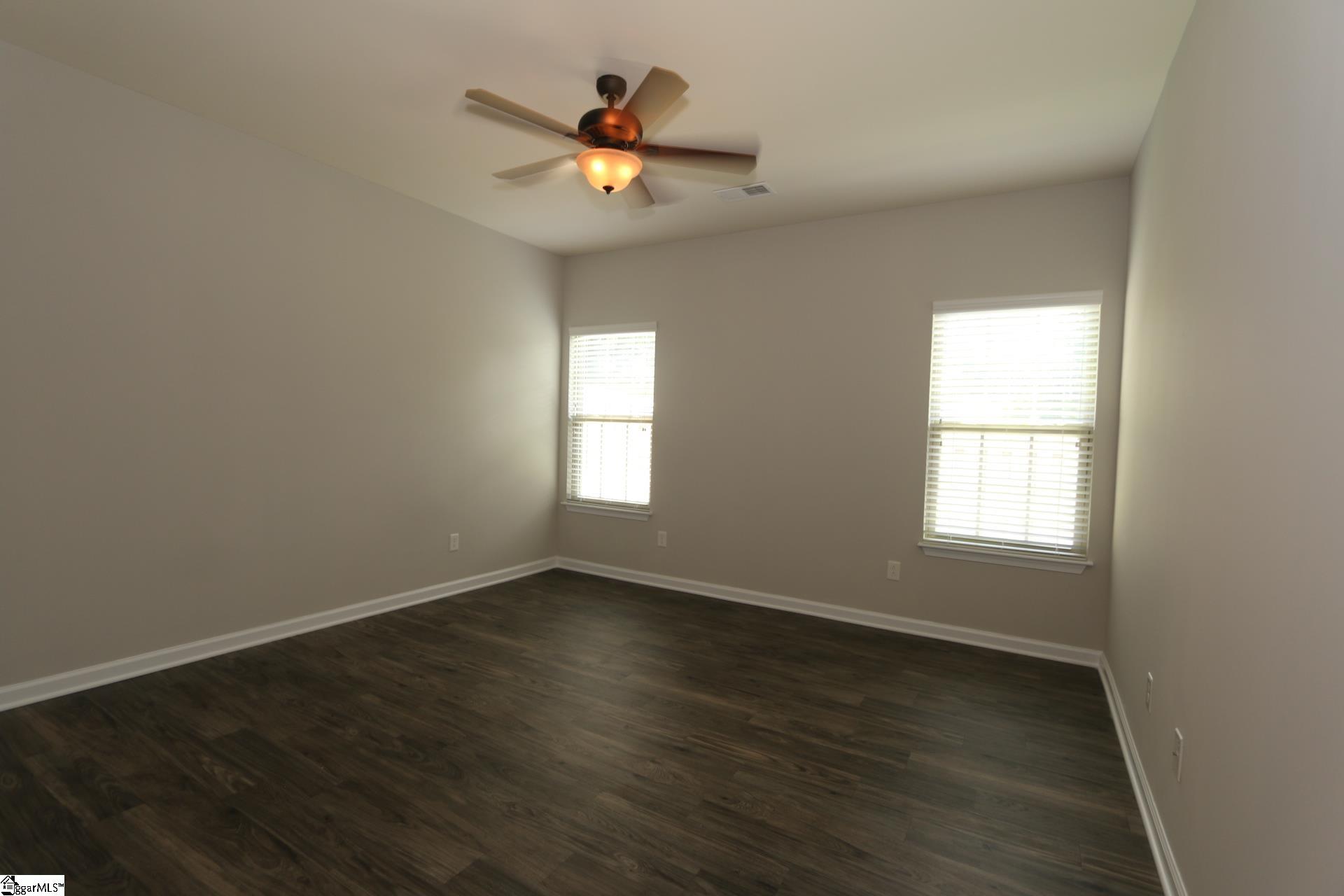 18 Fairchild Way Greenville, SC 29607 - Photo 7 of 19 Gallery Image 7