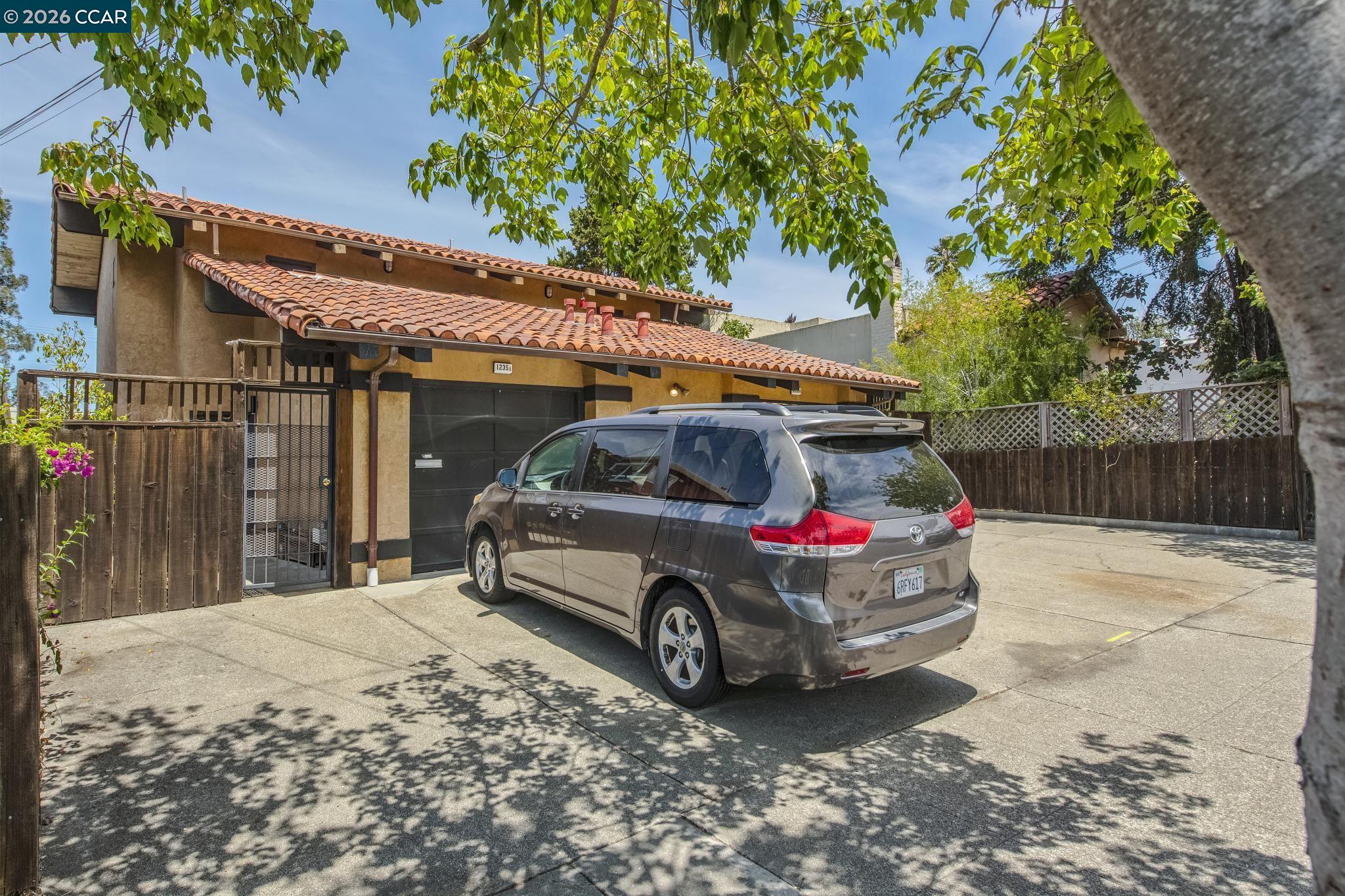 1242 Hopkins Street Berkeley, CA 94702 - Photo 61 of 84