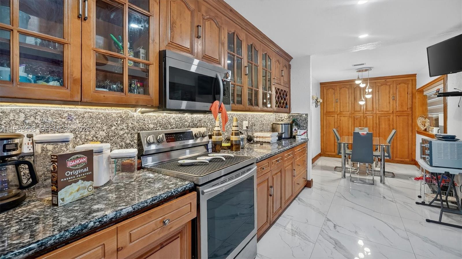 15022 Southwest 67th Lane Miami, FL 33193 - Photo 16 of 71
